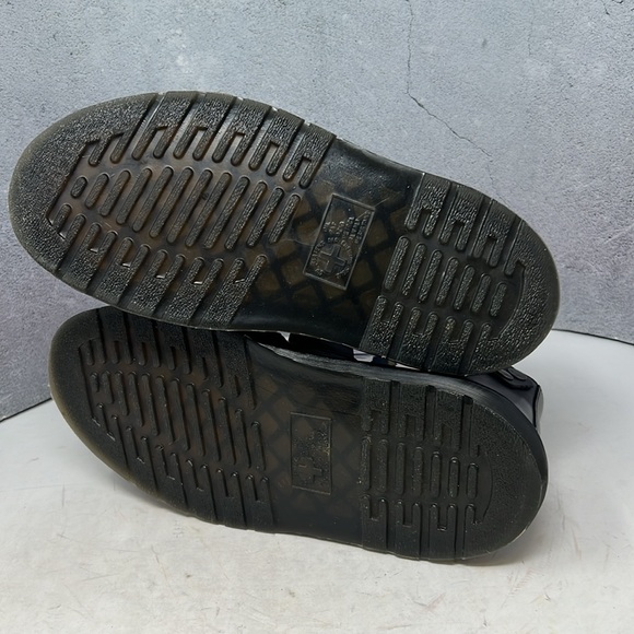 Dr Martens Original Clarissa Sandal in Black.  Ladies US 8.  EUC. - Picture 12 of 15